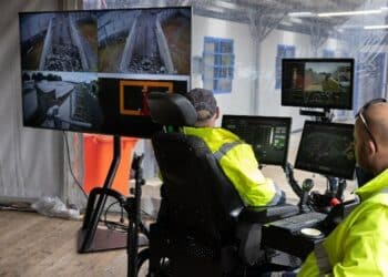 Caterpillar showcases autonomous electric mining truck