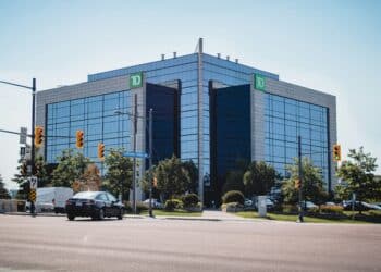 Equipment finance confidence improves on expected rate cut