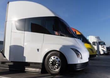 A Tesla Semi electric truck parked outside the Frito-Lay manufacturing facility in Modesto, California, US, on Wednesday, Jan. 18, 2023. PepsiCos Frito-Lay is replacing its diesel-powered freight equipment with zero-emission trucks, solar panels and energy-storage systems at it's Modesto plant.