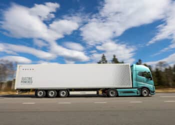 Electrification hesitation as haulers evaluate hydrogen