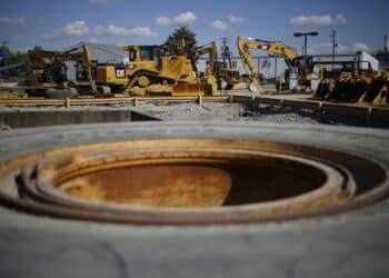 Caterpillar Inc. rental equipment and machinery sits at the Whayne Supply Co. dealership in Lexington, Kentucky, U.S., on Monday, Oct. 17, 2016. Caterpillar Inc. is scheduled to release earnings figures on October 25.