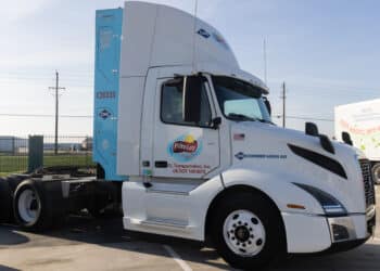 California zero emission heavy-duty tractor sales up 234% YoY