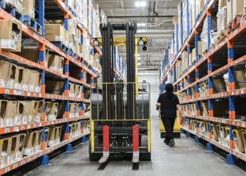 US producer prices rise less than forecast, dragged by services