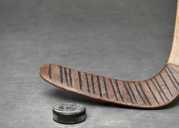 Equipment finance e-contracting rose 34% quarter over quarter and 41% during the past four years, Tim Yalich, head of motor vehicle strategy at vehicle finance software provider Wolters Kluwer,