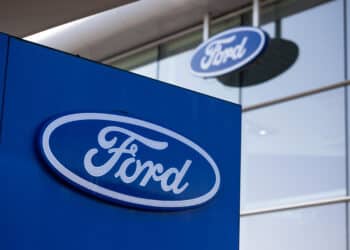 Ford Pro sales rise, GM fleet sales fall in Q2