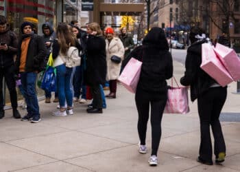 US consumer confidence rises to highest in more than a year