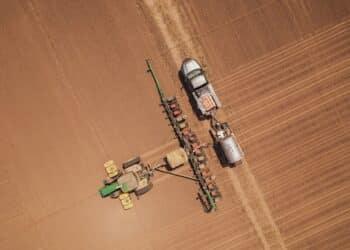 Farm tractor and combine sales continued to dip in October as buyers remained cautious despite interest rate cuts. 