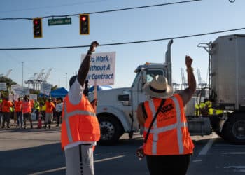 Workers picket outside of the Port of Savannah in Georgia in Oct. 2024.