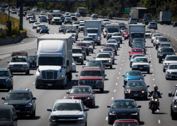 California ends push for pollution rules likely doomed by Trump