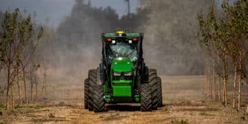 Deere, New Holland, other ag OEMs driving autonomy forward