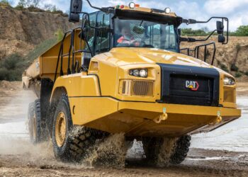 Cat Financial originations rise 5.5%