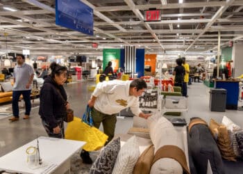 US core CPI rises as expected, keeping Fed on track for rate cut