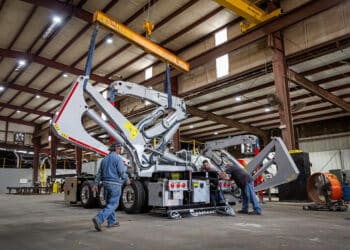 Building Hammer Lift at CraneWorks in Houston, TX