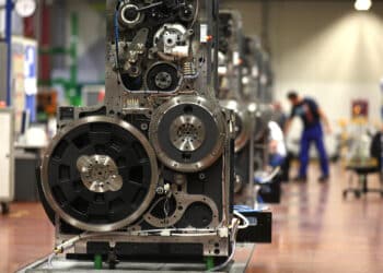 ElmBlue Equipment Finance partners with Skandacor