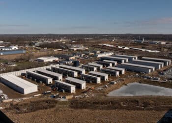 Construction lenders dig into data center gold mine